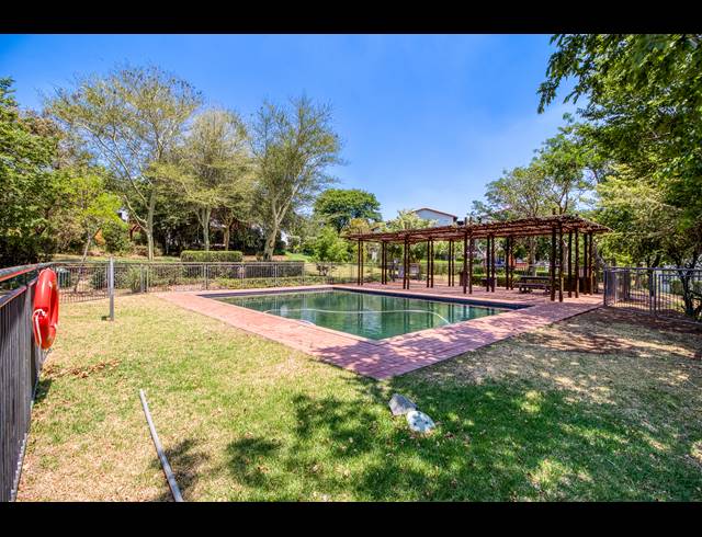 2 BEDROOM APARTMENT RENTED IN JACKAL CREEK GOLF ESTATE